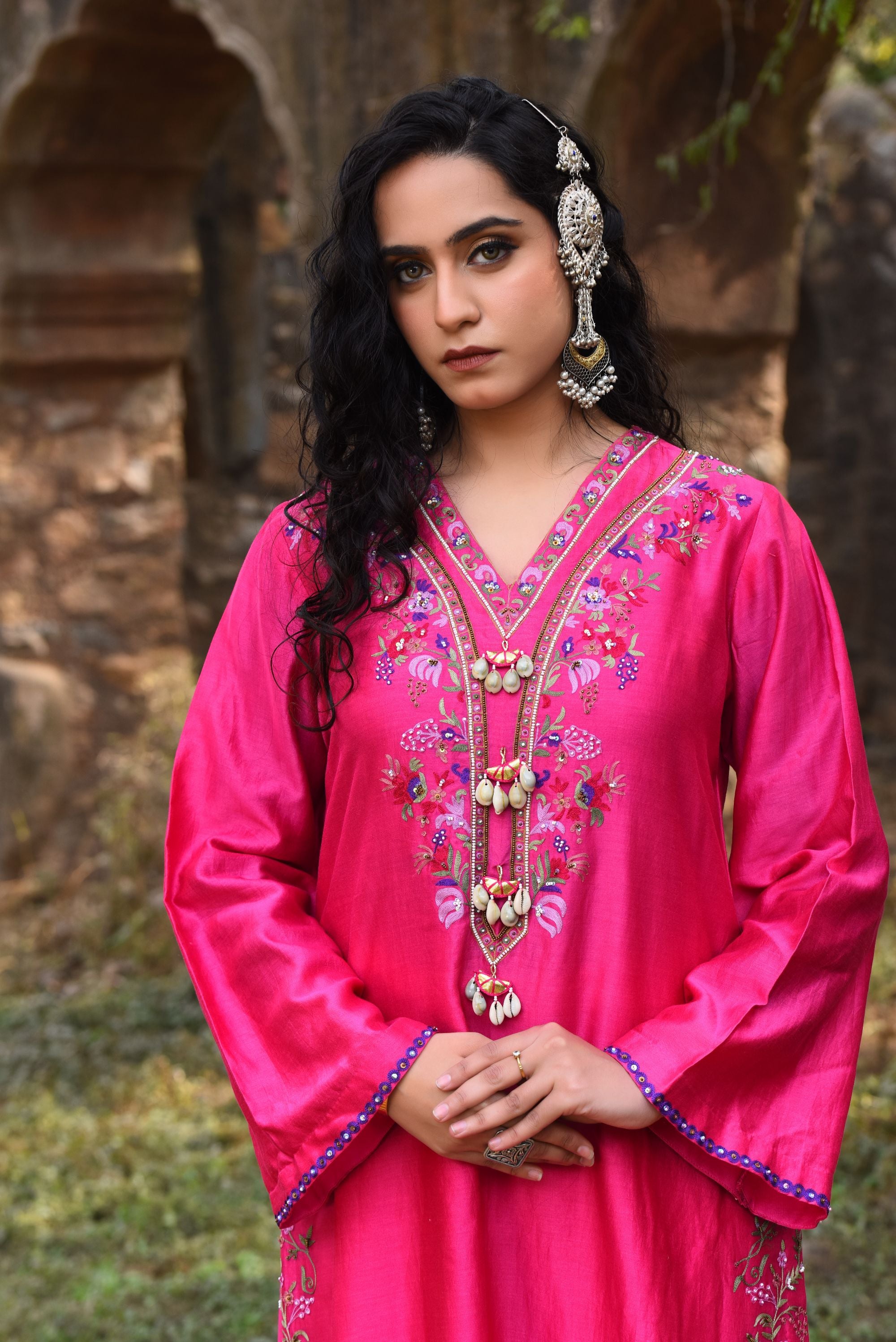 Pink Chanderi Kurta Set With Aari Work With Bamber Pants