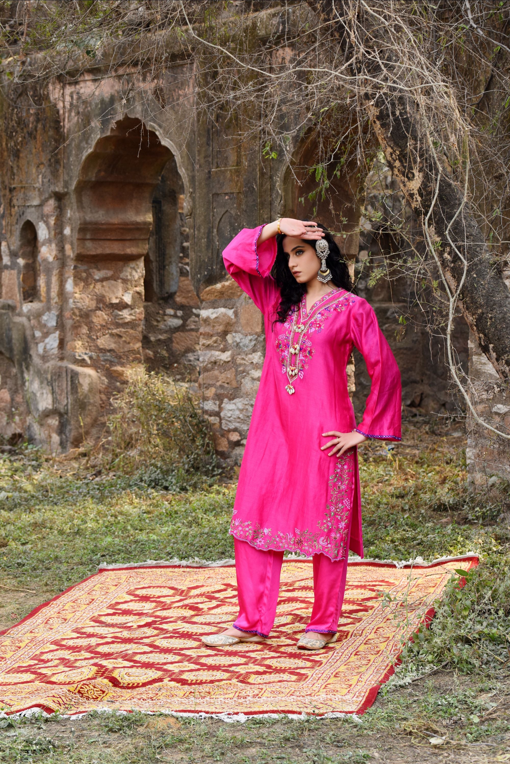 Pink Chanderi Kurta Set With Aari Work With Bamber Pants