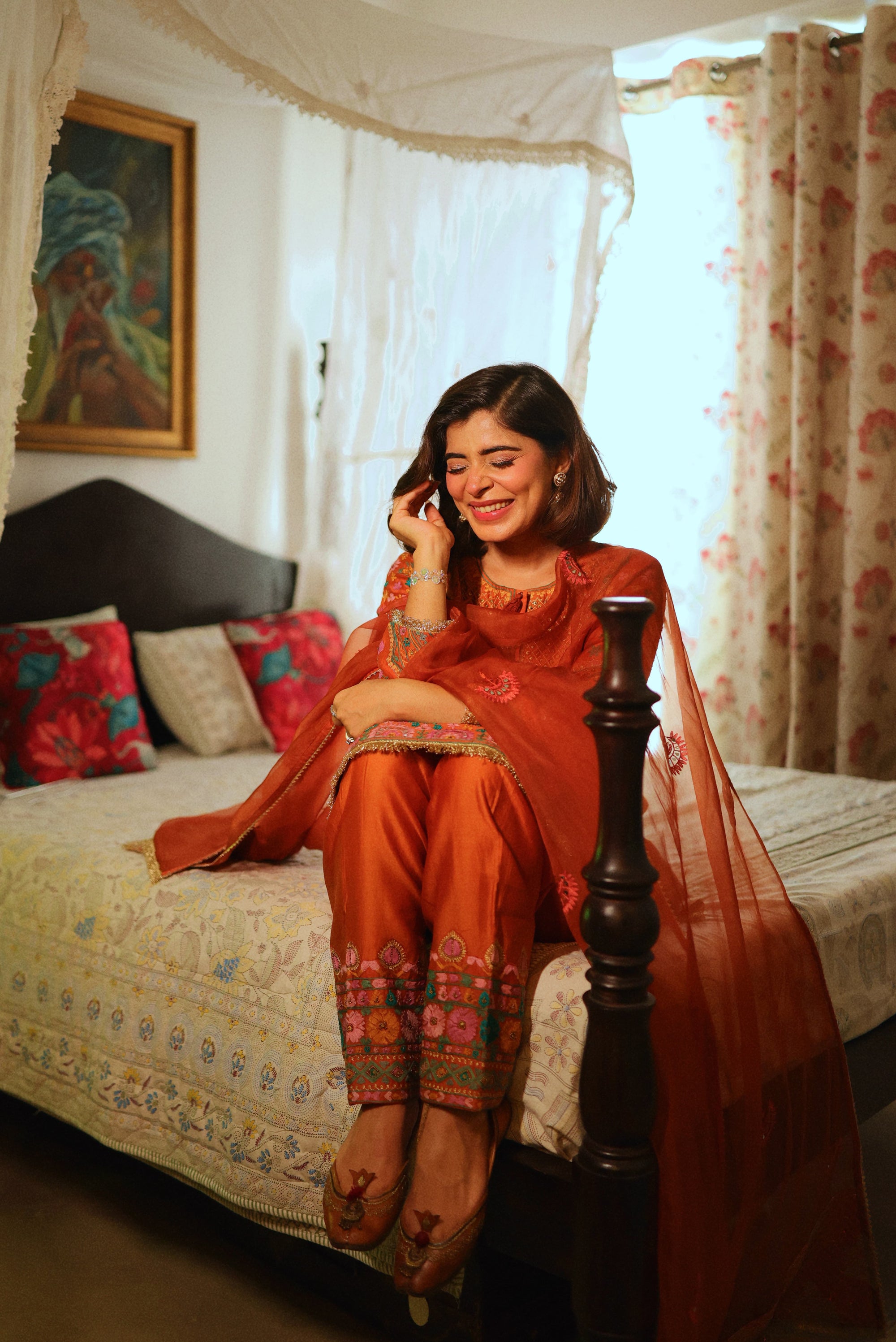 Sakshi Keswani in Rust Chanderi Kurta Set With Aari Work, Chanderi Pants With Organza Dupatta
